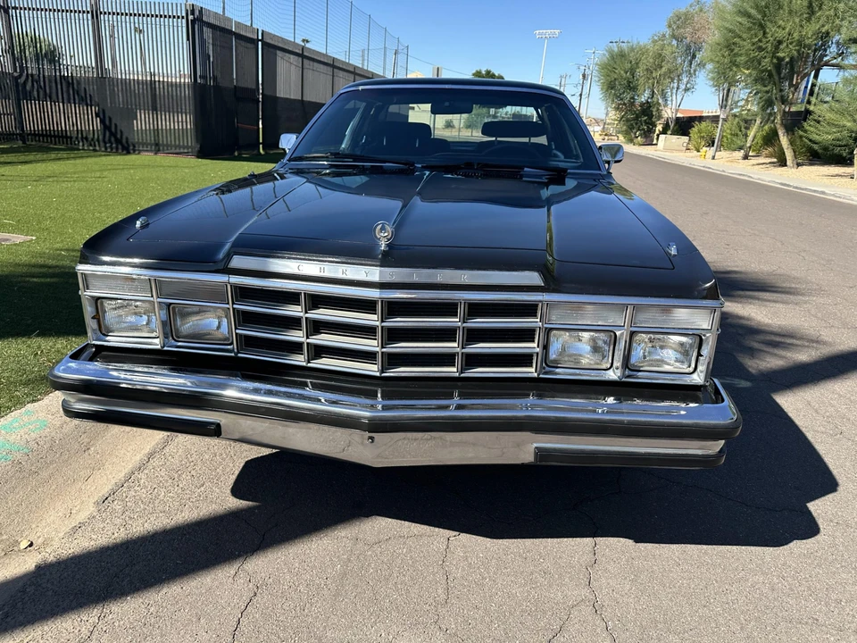 1977 Chrysler LeBaron - Image 12 of 31
