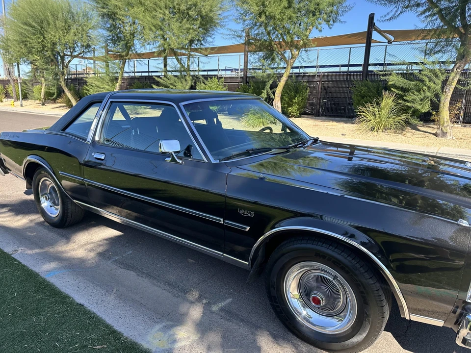 1977 Chrysler LeBaron - Image 19 of 31