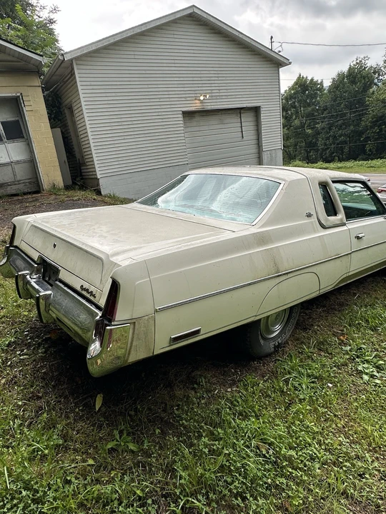 1977 Chrysler New Yorker - Image 4 of 8