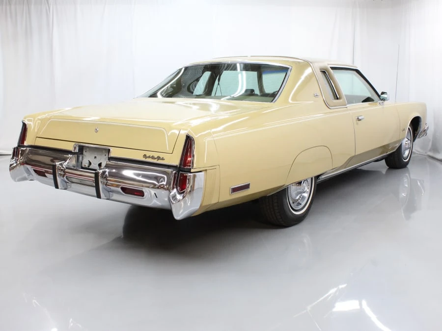 1977 Chrysler New Yorker - Image 9 of 31