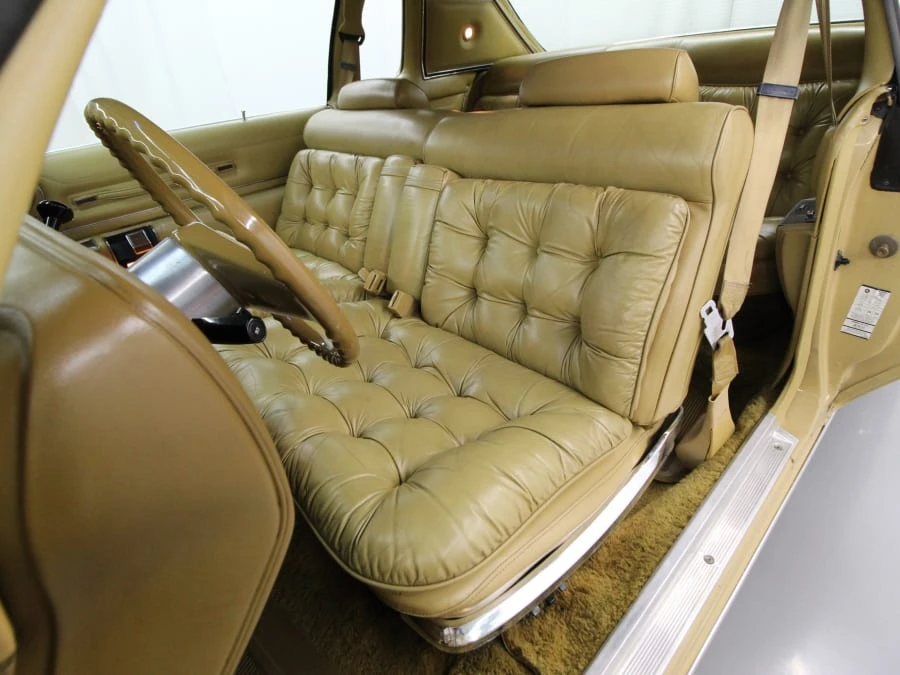 1977 Chrysler New Yorker - Image 17 of 31