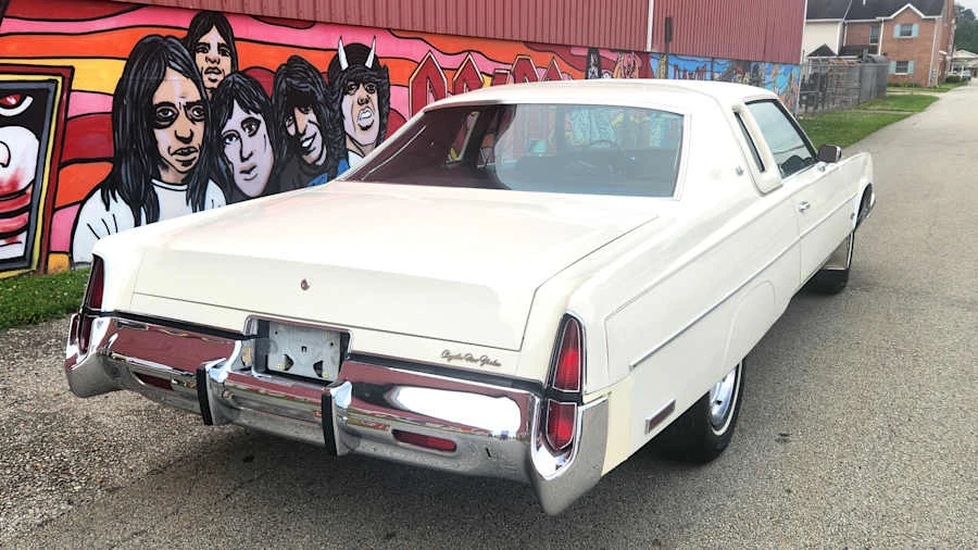 1977 Chrysler New Yorker - Image 3 of 30