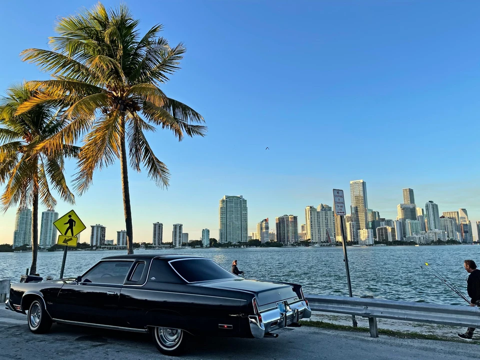 1977 Chrysler New Yorker - Image 26 of 31