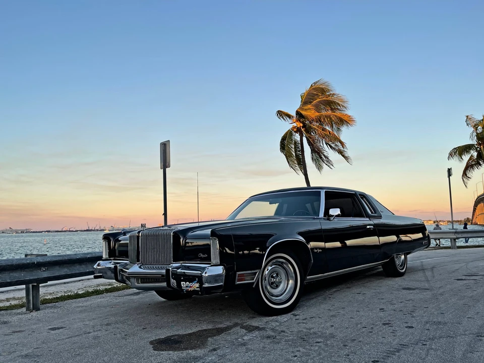1977 Chrysler New Yorker - Image 6 of 31