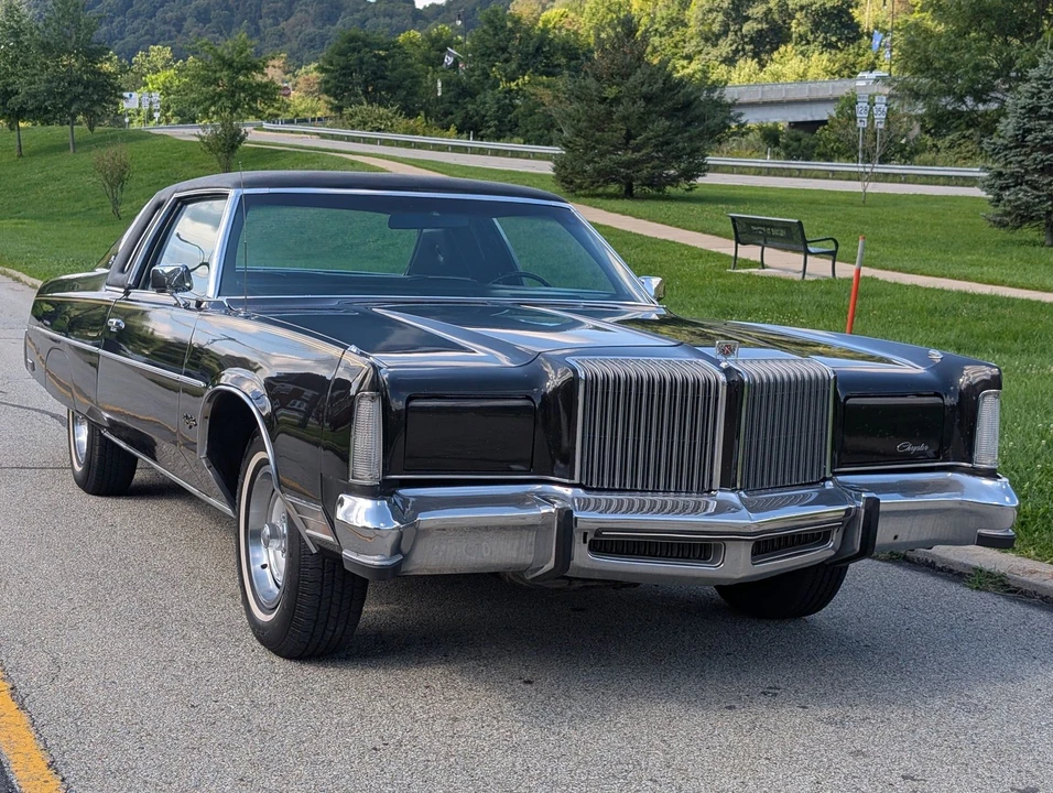 1977 Chrysler New Yorker - Image 3 of 16