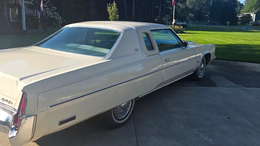 1977 Chrysler New Yorker - Image 2 of 15