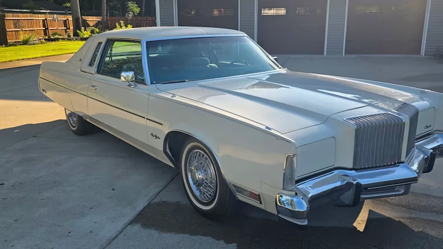 1977 Chrysler New Yorker - Image 5 of 15
