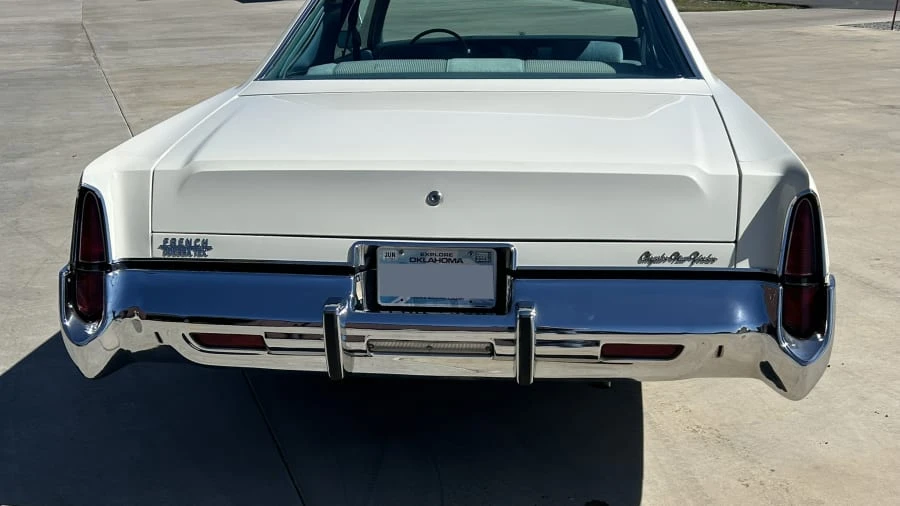 1977 Chrysler New Yorker - Image 5 of 18