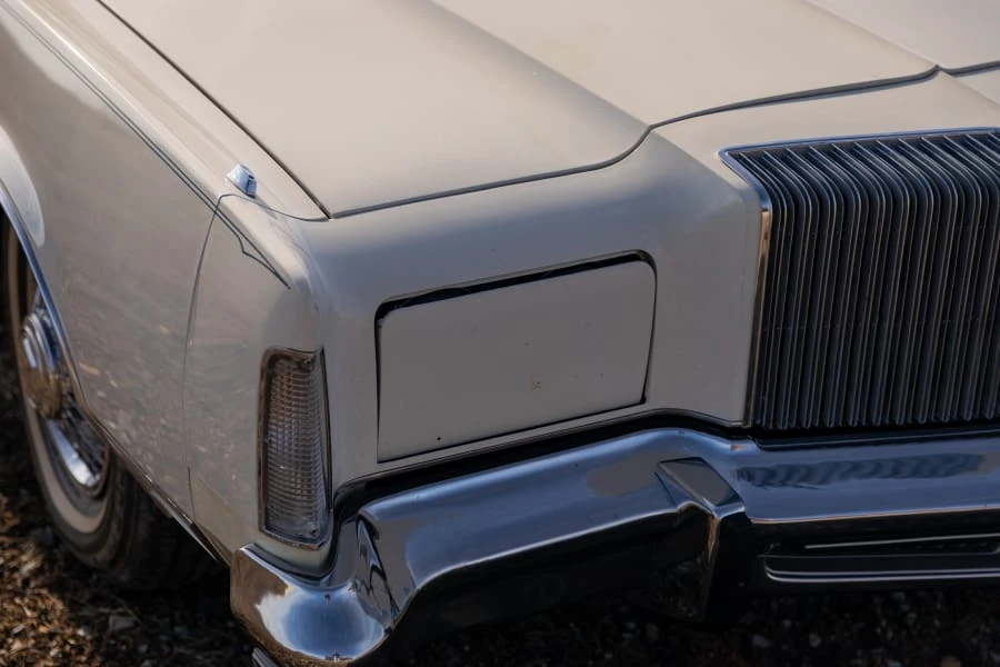 1977 Chrysler New Yorker - Image 10 of 30