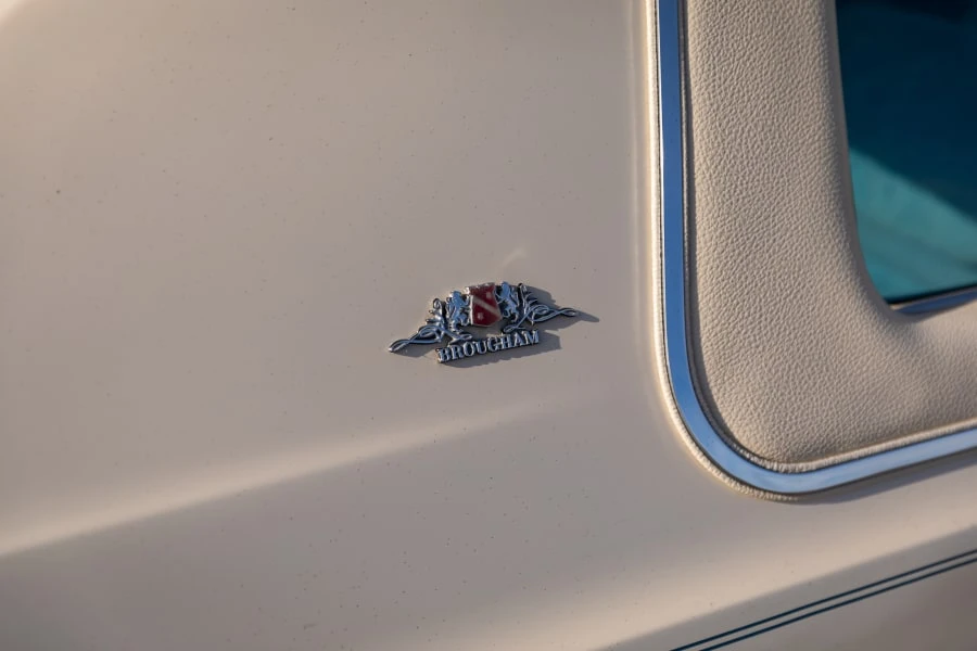1977 Chrysler New Yorker - Image 8 of 30