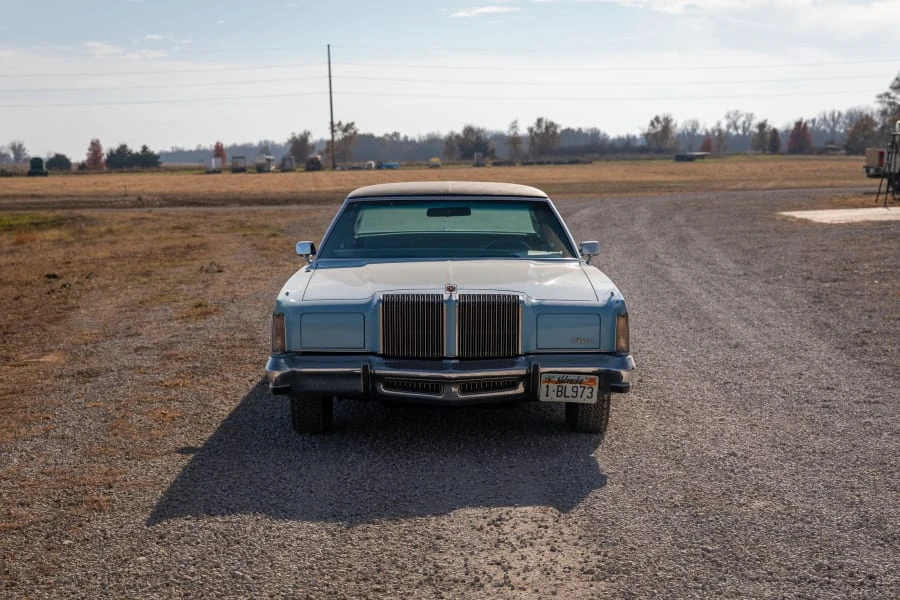 1977 Chrysler New Yorker - Image 4 of 16