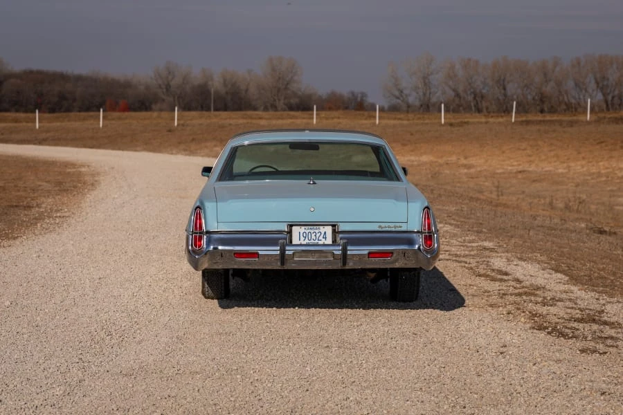 1977 Chrysler New Yorker - Image 5 of 16