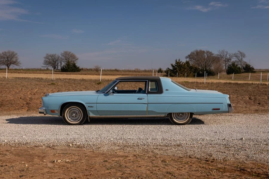 1977 Chrysler New Yorker - Image 2 of 16
