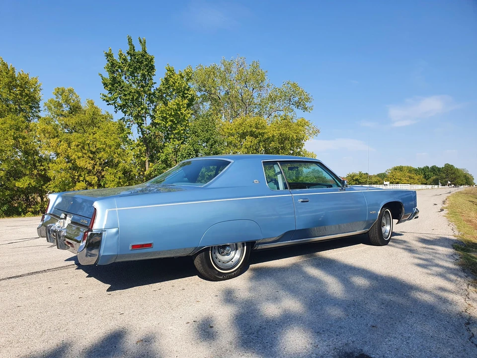 1977 Chrysler New Yorker - Image 22 of 31
