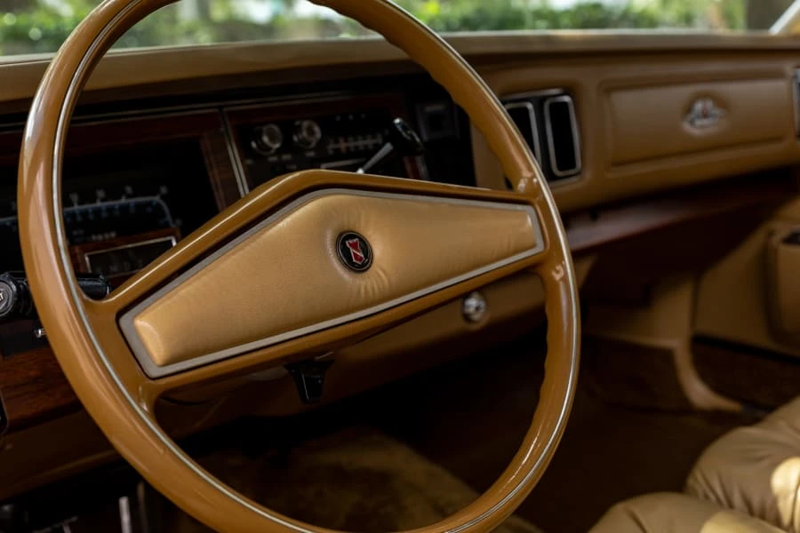 1977 Chrysler New Yorker - Image 23 of 31