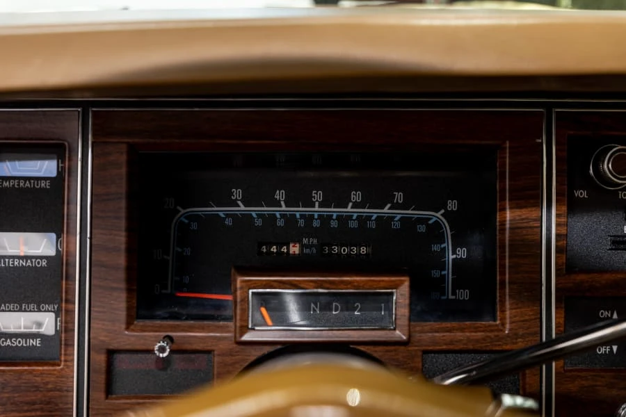 1977 Chrysler New Yorker - Image 14 of 31