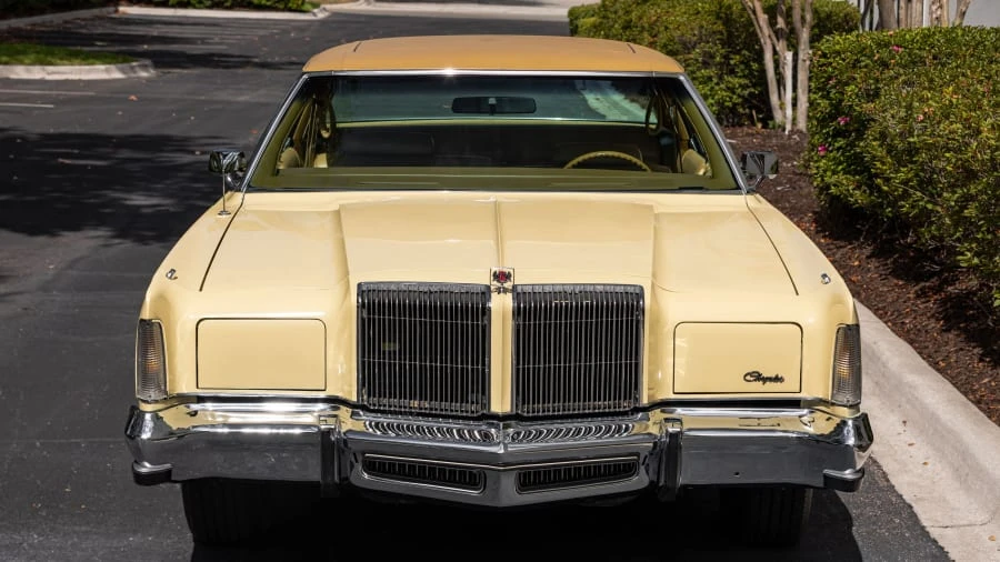 1977 Chrysler New Yorker - Image 3 of 31