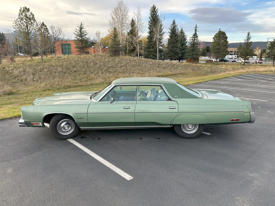 1977 Chrysler New Yorker - Image 18 of 31