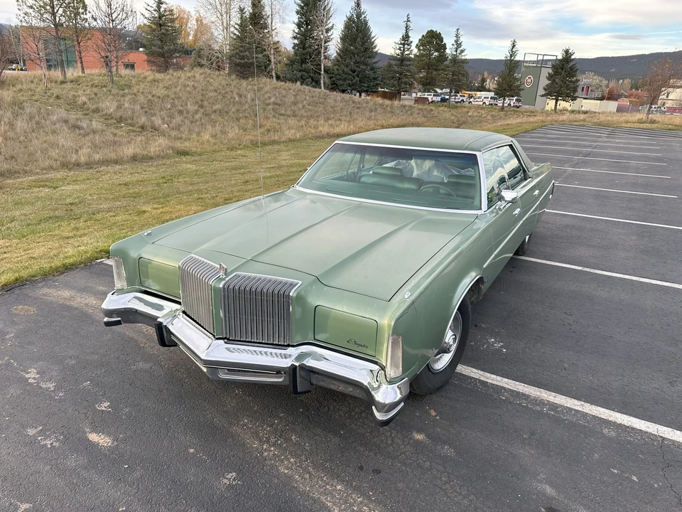 1977 Chrysler New Yorker - Image 13 of 31