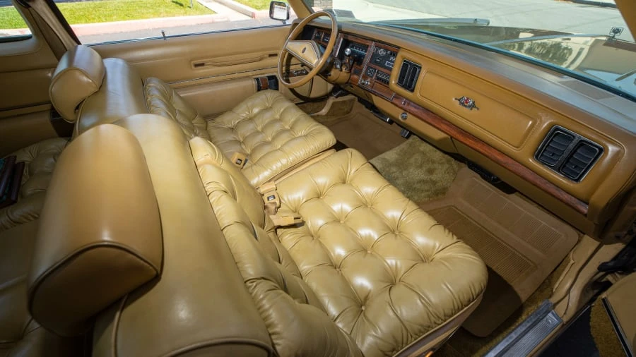 1977 Chrysler New Yorker - Image 5 of 28