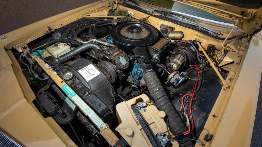 1977 Chrysler New Yorker - Image 6 of 28