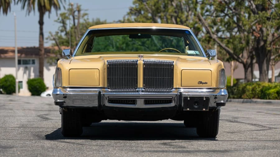 1977 Chrysler New Yorker - Image 14 of 28