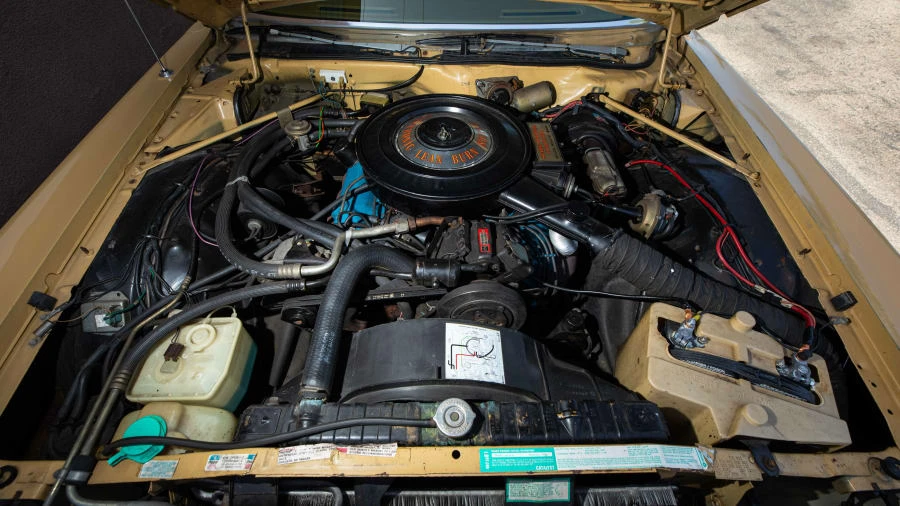 1977 Chrysler New Yorker - Image 18 of 28