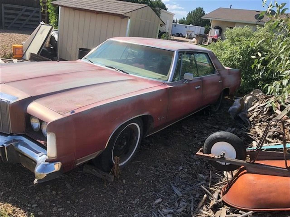 1977 Chrysler New Yorker - Image 8 of 9