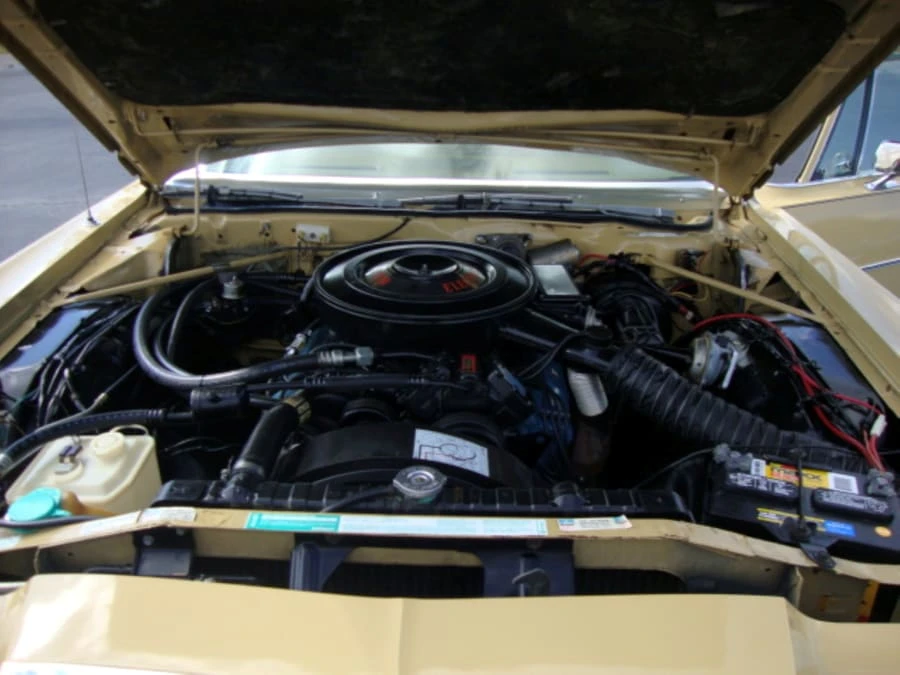 1977 Chrysler Newport - Image 7 of 9