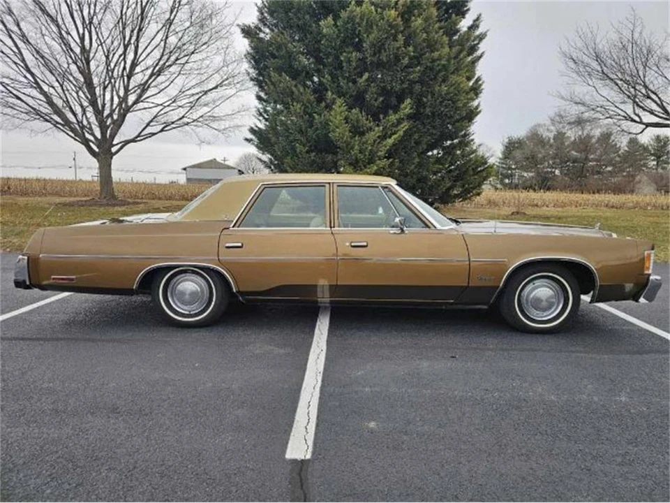 1977 Chrysler Newport - Image 16 of 18