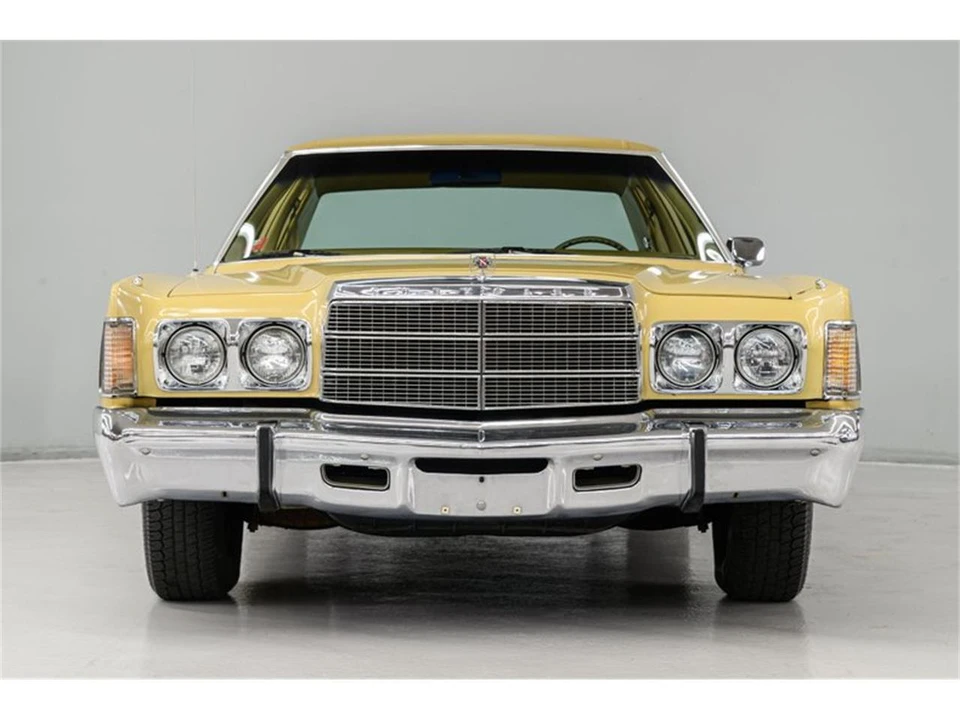 1977 Chrysler Newport - Image 4 of 31