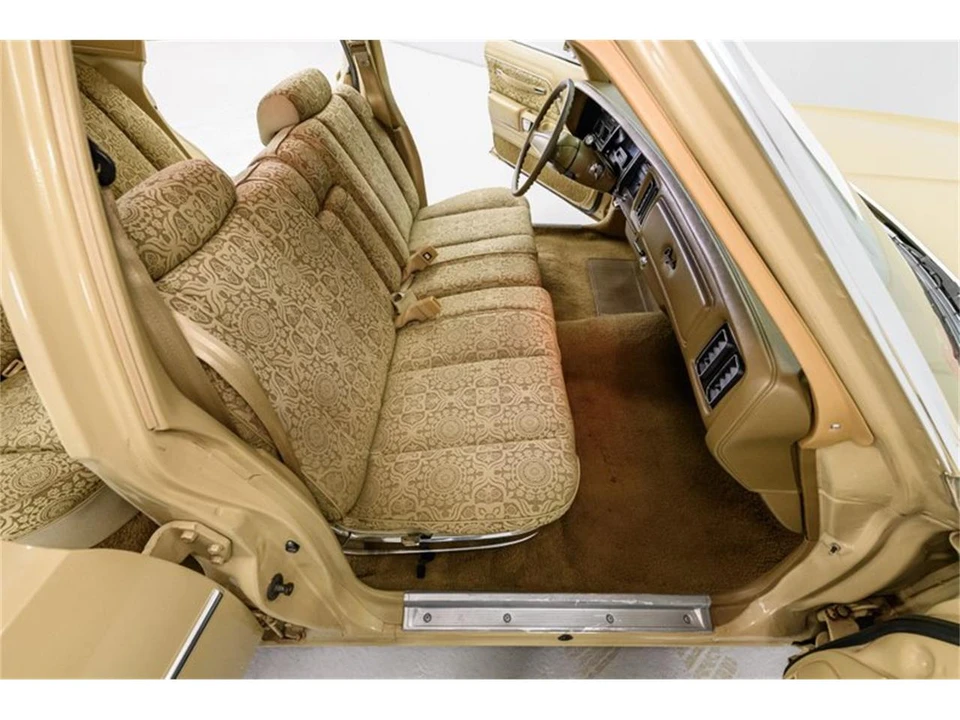 1977 Chrysler Newport - Image 25 of 31