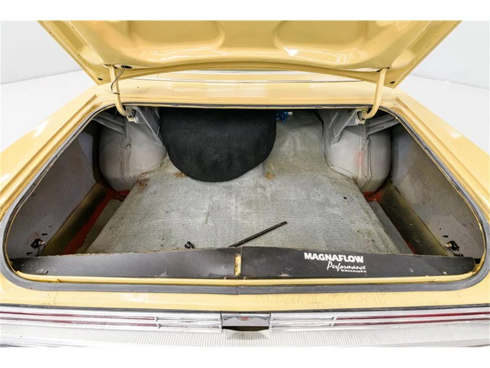 1977 Chrysler Newport - Image 31 of 31