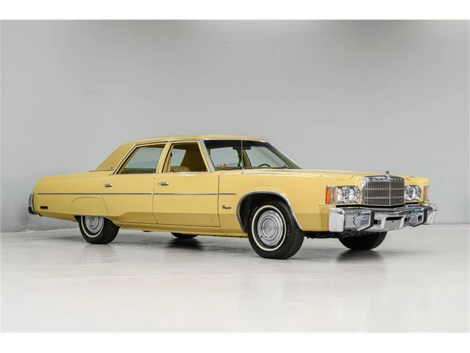 1977 Chrysler Newport - Image 8 of 31