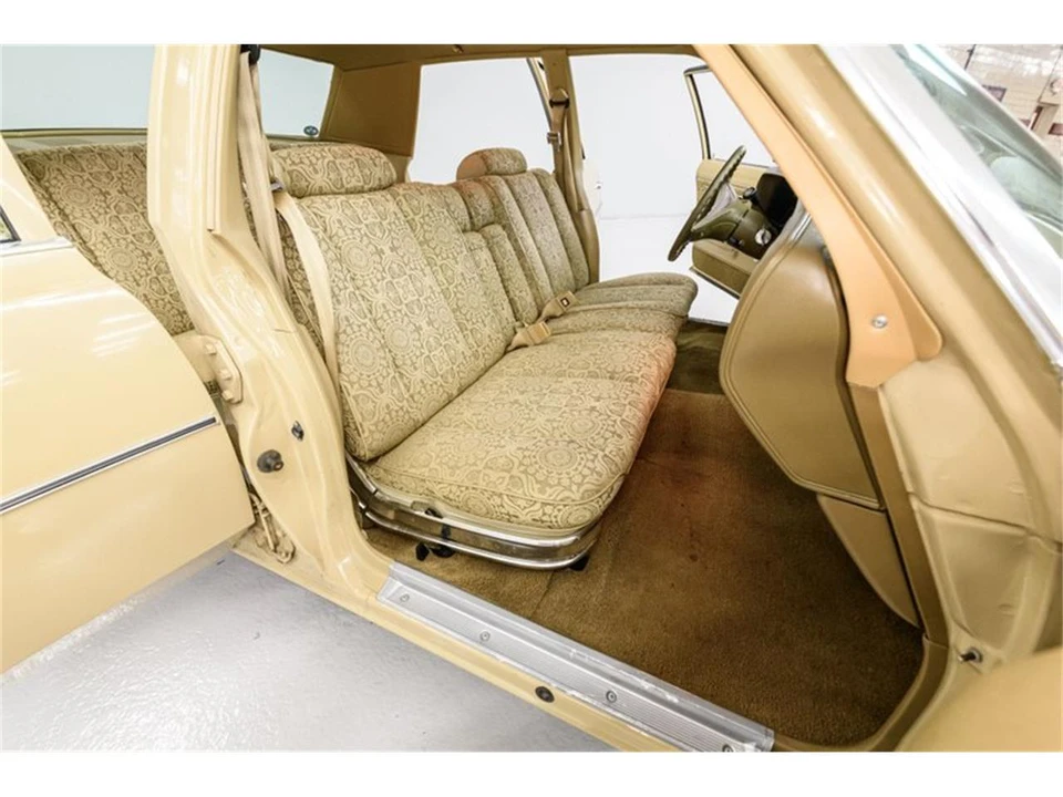 1977 Chrysler Newport - Image 27 of 31