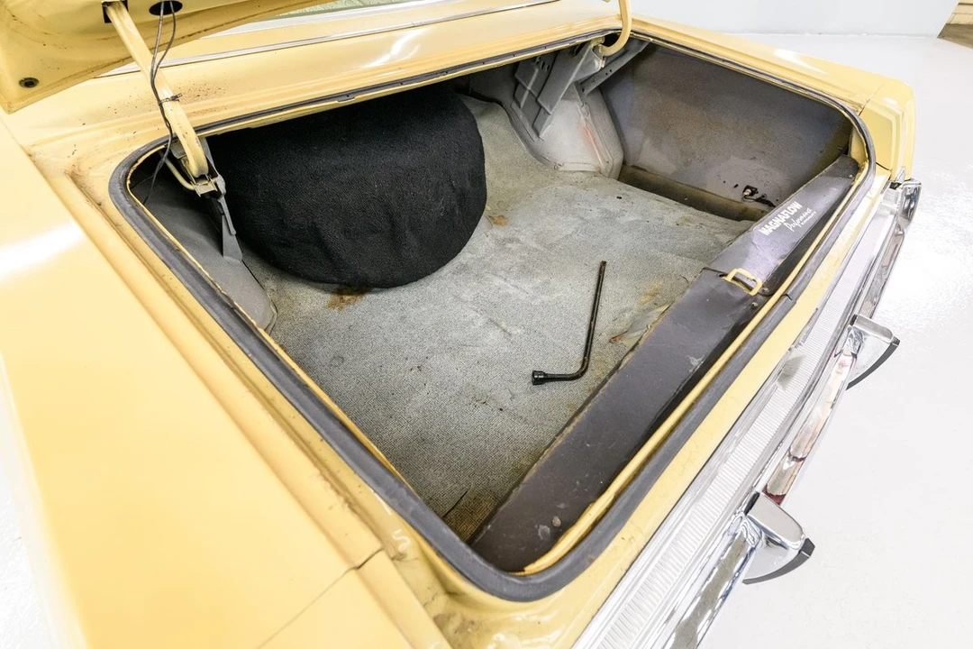 1977 Chrysler Newport - Image 31 of 31