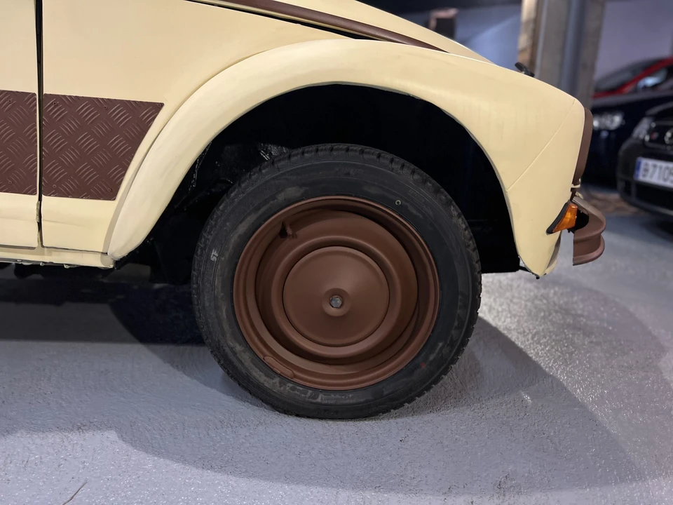 1977 Citroen Dyane - Image 27 of 31