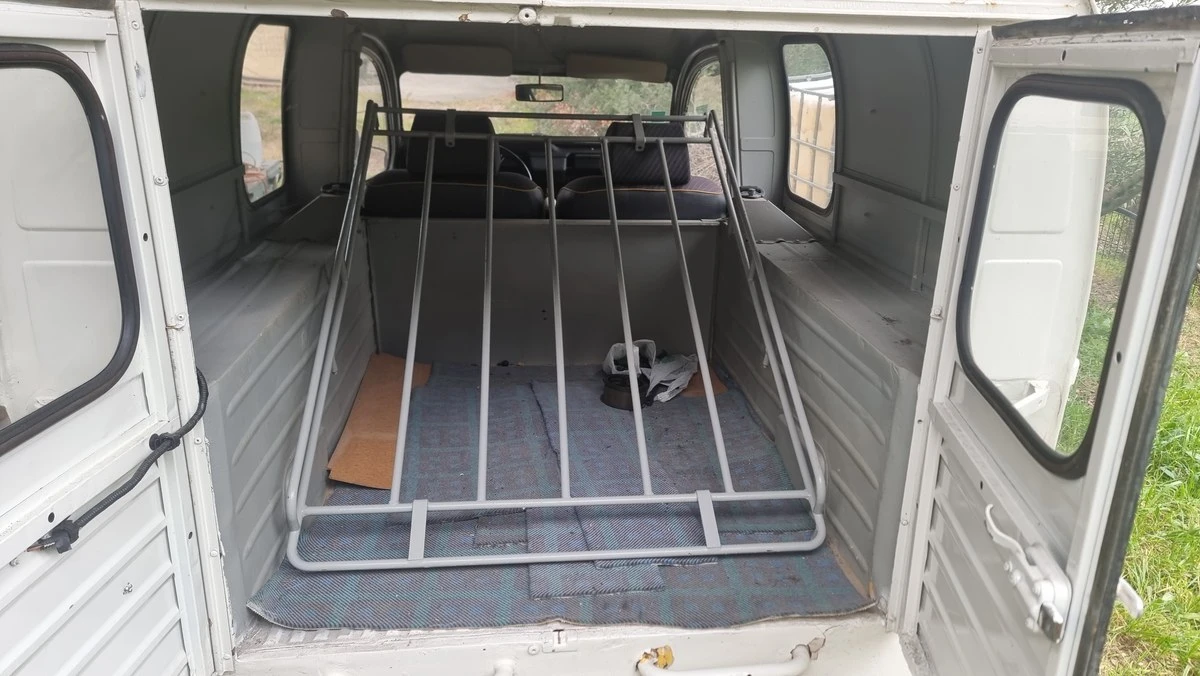 1977 Citroen 2CV - Image 9 of 12