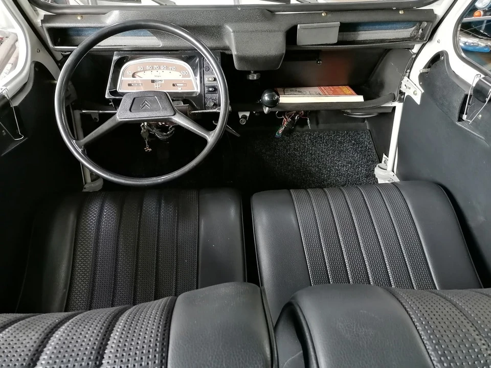 1977 Citroen 2CV - Image 25 of 30