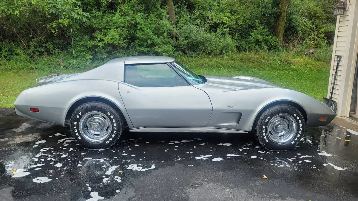 1977 Chevrolet Corvette C3 - Image 2 of 18