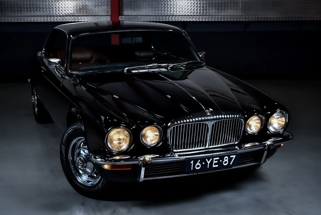 1977 Daimler - Image 19 of 30