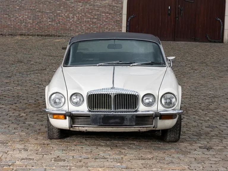 1977 Daimler - Image 9 of 31