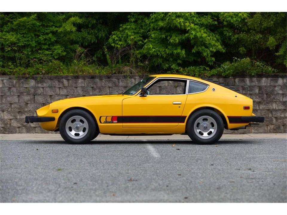 1977 Nissan Fairlady Z 1st Gen - Image 3 of 31