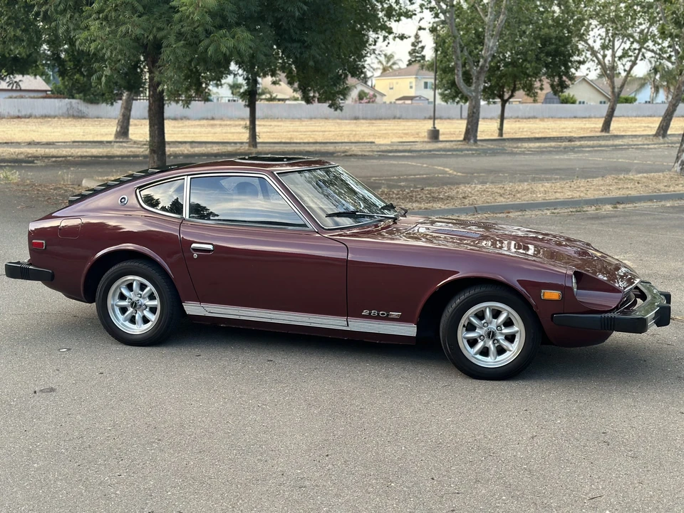 1977 Nissan Fairlady Z 1st Gen - Image 23 of 31
