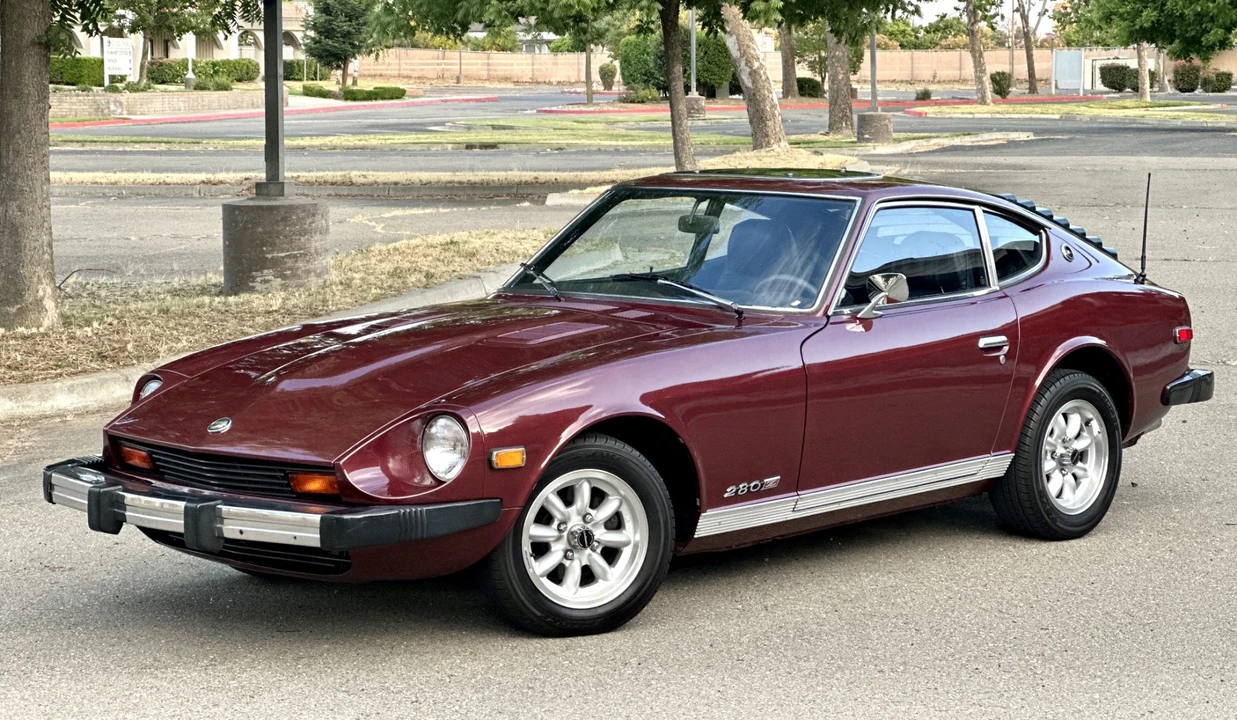 1977 Nissan Fairlady Z 1st Gen - Image 9 of 31
