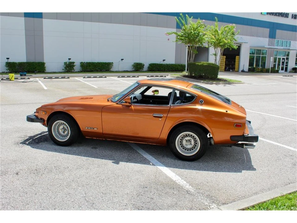 1977 Nissan Fairlady Z 1st Gen - Image 25 of 31