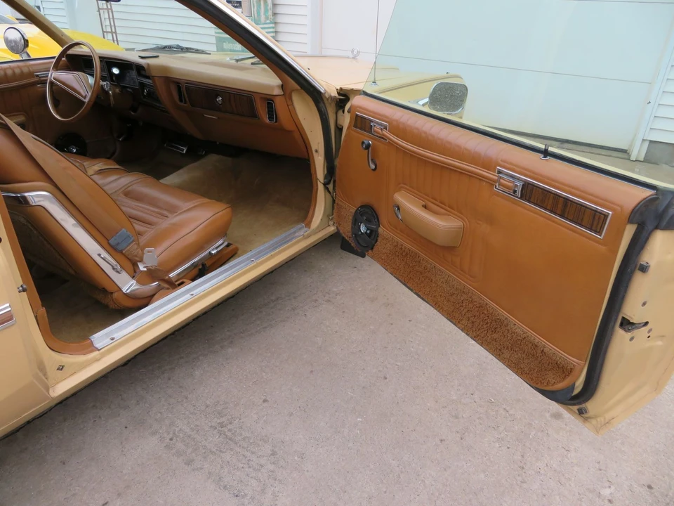 1977 Dodge Aspen - Image 8 of 25