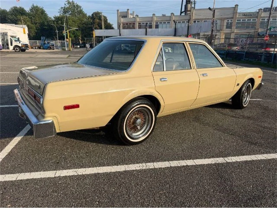 1977 Dodge Aspen - Image 11 of 13