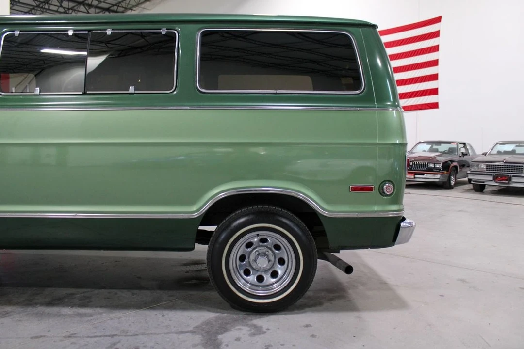 1977 Dodge Ram Van - Image 4 of 12