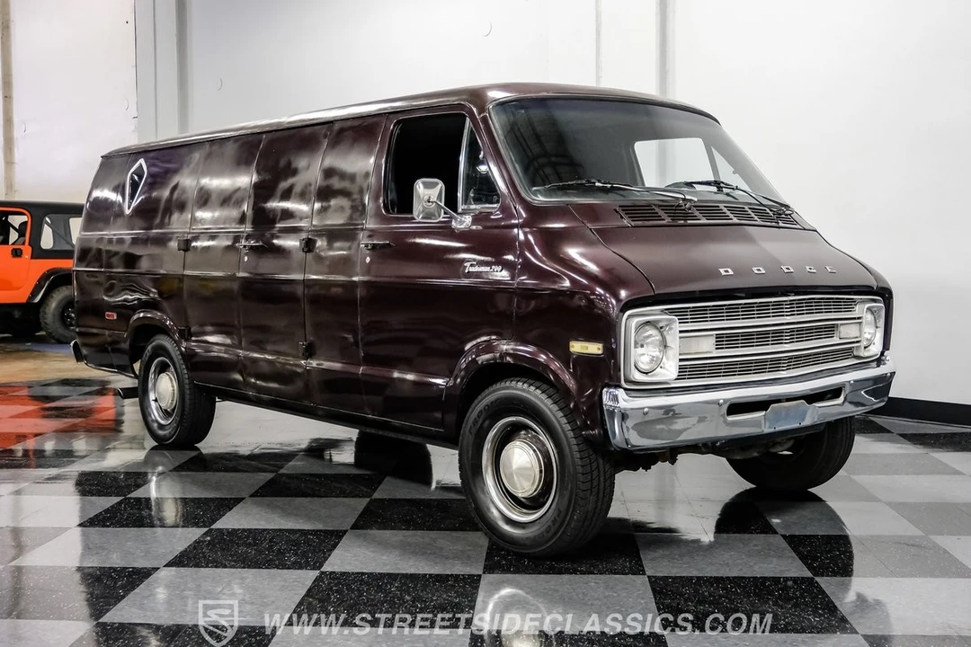 1977 Dodge Ram Van - Image 15 of 21